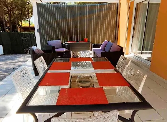 Des Pins - Jolie Proche De La * Le Grau-d'Agde